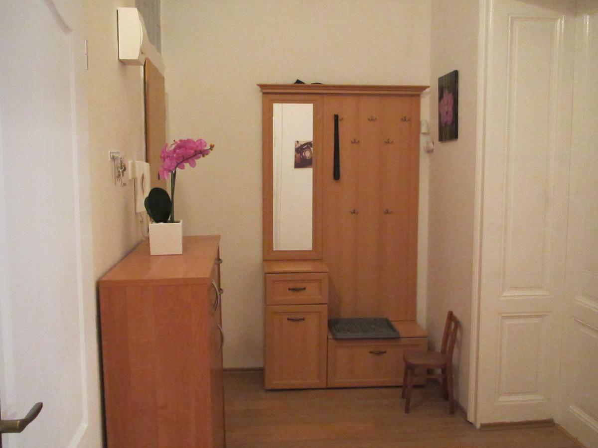 Apartment Fairy Tale カルロヴィ・ヴァリ エクステリア 写真